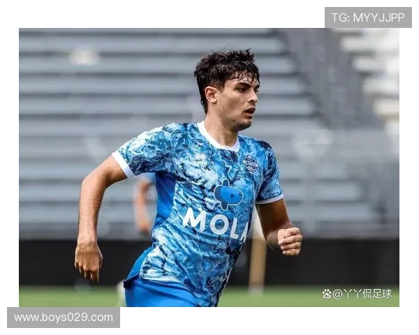 乌迪内斯对科莫直播平台指南